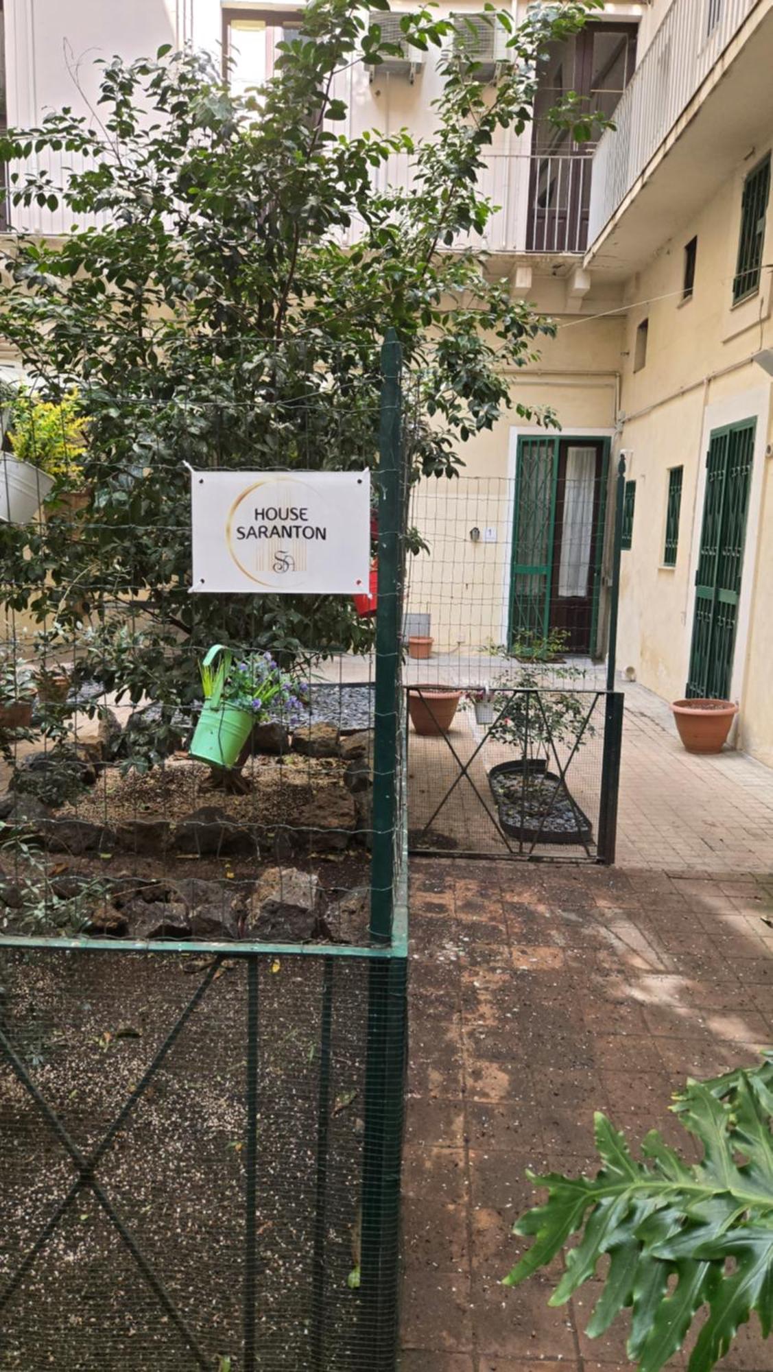 Saranton House Hotel Catania Exterior photo