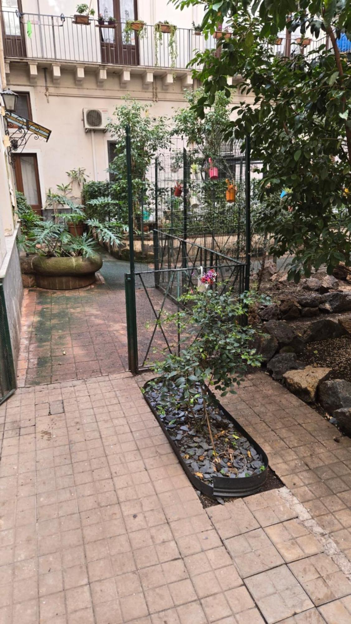 Saranton House Hotel Catania Exterior photo