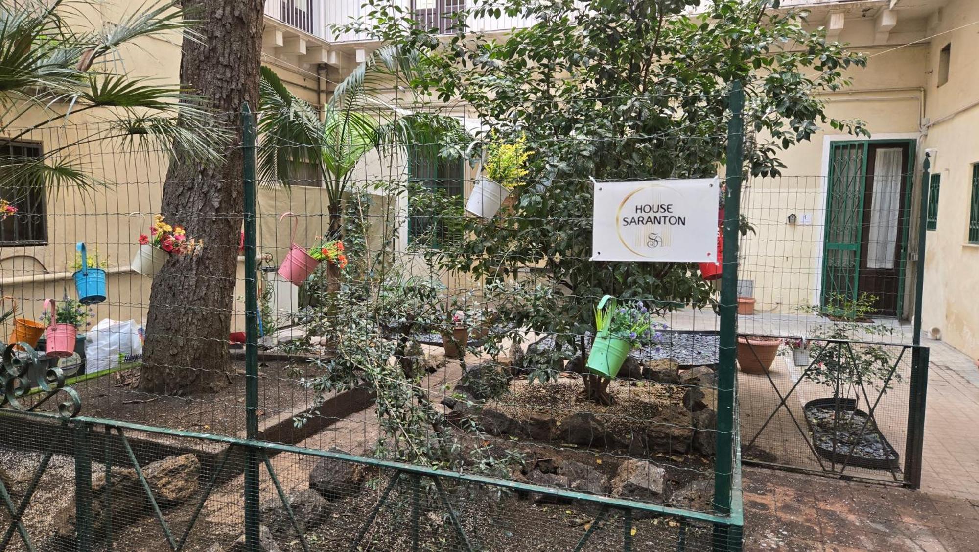 Saranton House Hotel Catania Exterior photo